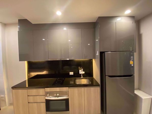 Picture of 2 bed Condo in Noble Ploenchit Lumphini Sub District C015252