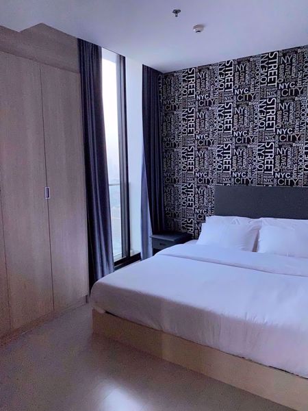 Picture of 2 bed Condo in Noble Ploenchit Lumphini Sub District C015252