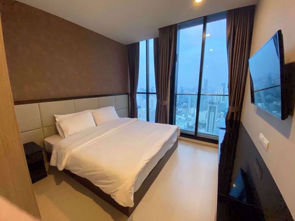 Picture of 2 bed Condo in Noble Ploenchit Lumphini Sub District C015252