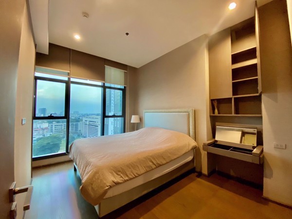 รูปภาพ 2 ห้องนอน Condo ในโครงการ The Diplomat Sathorn Silom Sub District C015275