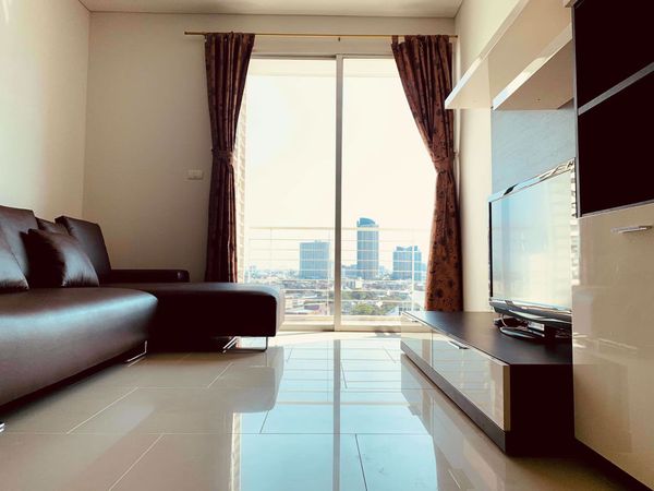 รูปภาพ 2 ห้องนอน Condo ในโครงการ Villa Sathorn Khlong Ton Sai Sub District C015277