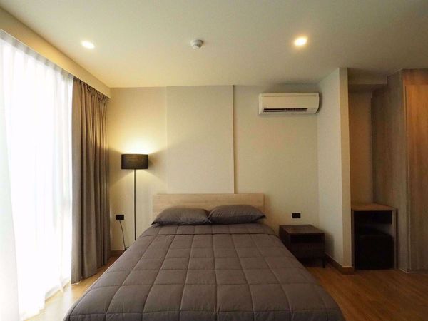 Picture of 1 bed Condo in FYNN Aree Samsennai Sub District C015282