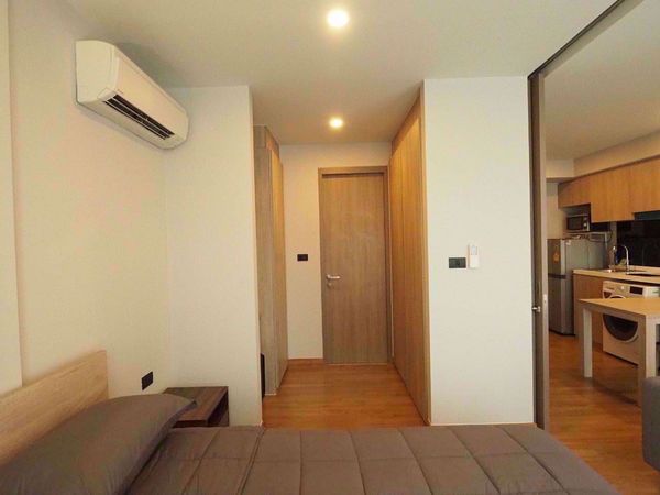 Picture of 1 bed Condo in FYNN Aree Samsennai Sub District C015282