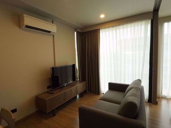 Picture of 1 bed Condo in FYNN Aree Samsennai Sub District C015282