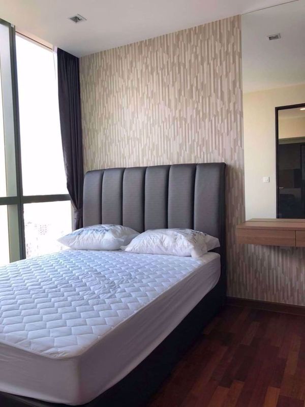 Picture of 1 bed Condo in Wish Signature Midtown Siam Thanonphayathai Sub District C015320