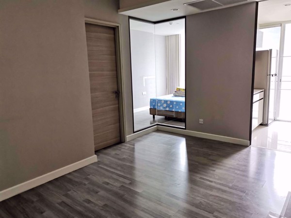 รูปภาพ 1 ห้องนอน Condo ในโครงการ The Room Sathorn-TanonPun Silom Sub District C015429