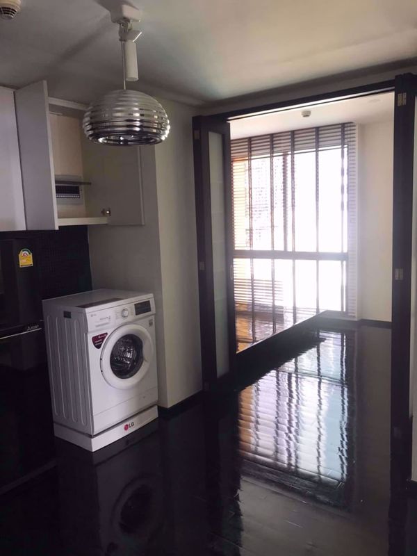 Picture of 2 bed Condo in Noble 09 Ruamrudee Pathum Wan District C015456