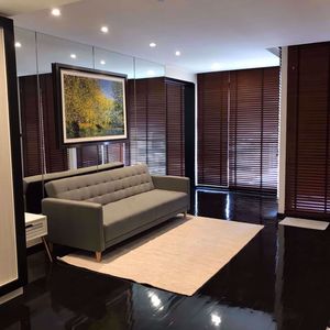 Picture of 2 bed Condo in Noble 09 Ruamrudee Pathum Wan District C015456