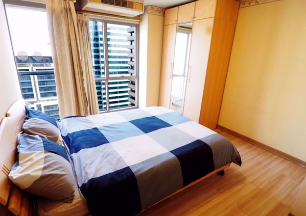 Picture of 2 bed Condo in Silom Suite Silom Sub District C015458