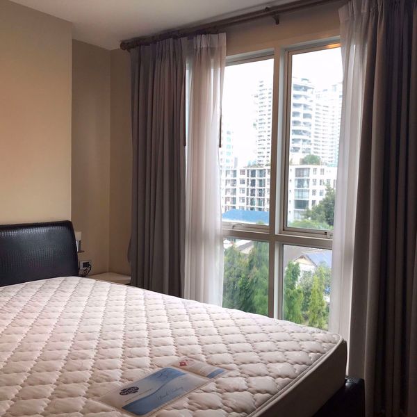 Picture of 1 bed Condo in The Crest Sukhumvit 24 Khlongtan Sub District C015471