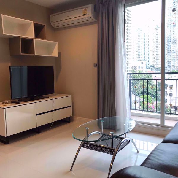 Picture of 1 bed Condo in The Crest Sukhumvit 24 Khlongtan Sub District C015471