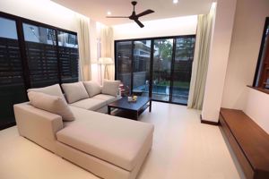 Picture of 4 bed House  Khlong Tan Nuea Sub District H015542