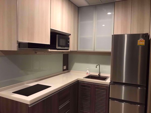 รูปภาพ 2 ห้องนอน Condo ในโครงการ Noble Ploenchit Lumphini Sub District C015575