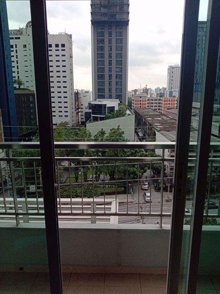 Picture of 1 bed Condo in Circle Condominium Makkasan Sub District C015586