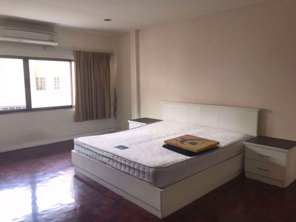 Picture of 2 bed Condo in Siam Court Apartment Khlongtoei District C015591