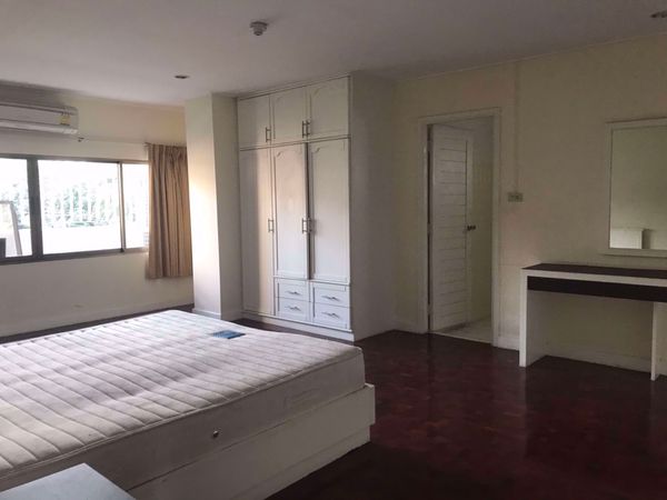 Picture of 2 bed Condo in Siam Court Apartment Khlongtoei District C015591