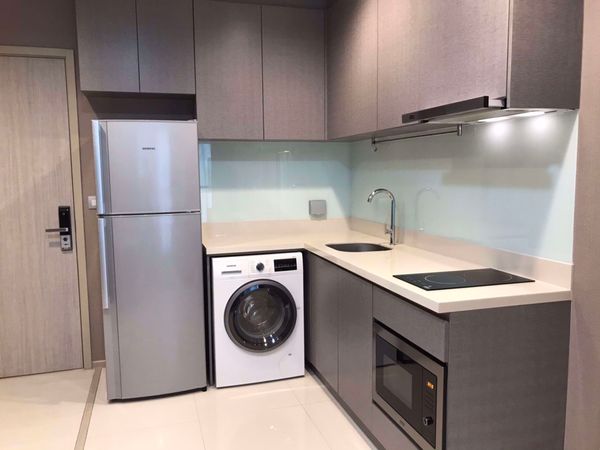 Picture of 2 bed Condo in Rhythm Sukhumvit 36-38 Phra Khanong Sub District C015595