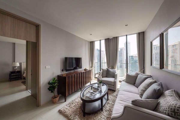 รูปภาพ 1 ห้องนอน Condo ในโครงการ Noble Ploenchit Lumphini Sub District C015600