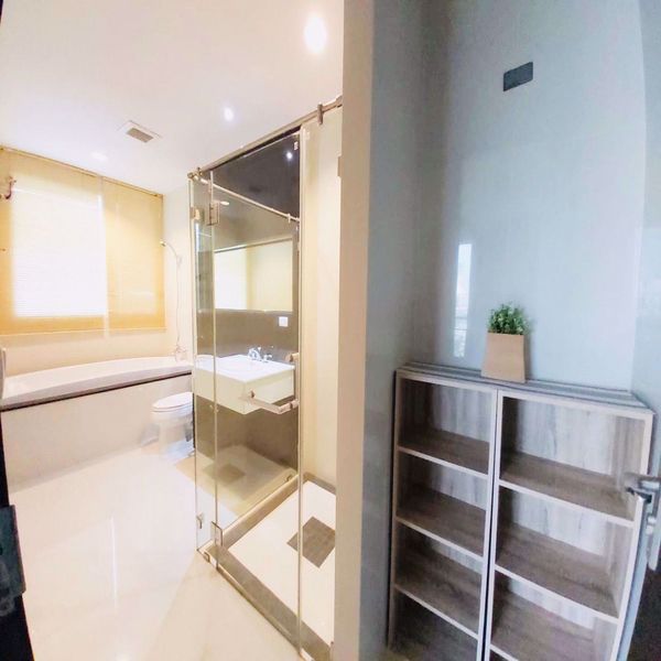 Picture of 2 bed Condo in The Address Chidlom Lumphini Sub District C015608