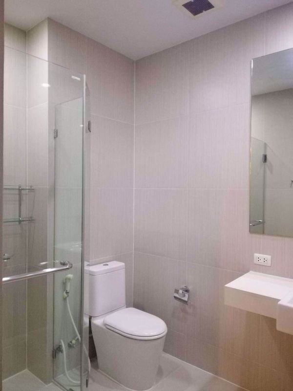 Picture of 2 bed Condo in Chewathai Ramkamhaeng Huamak Sub District C015631