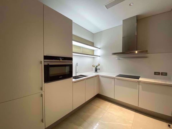 Picture of 1 bed Condo in Sindhorn Residence Lumphini Sub District C015643