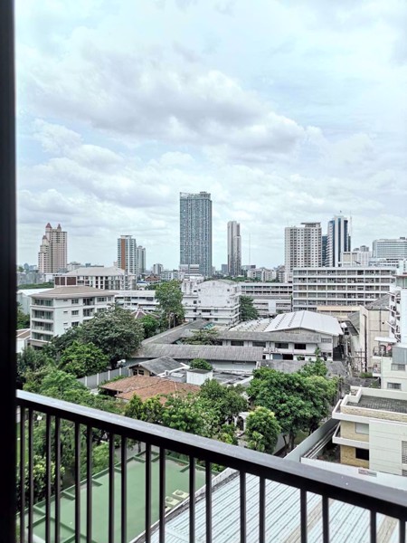 รูปภาพ 1 ห้องนอน Condo ในโครงการ Noble Reform Samsennai Sub District C015692