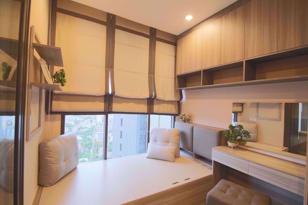 Picture of 2 bed Condo in Whizdom Essence Bangchak Sub District C015700