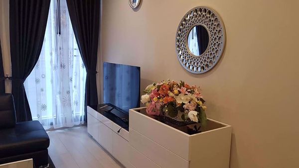 รูปภาพ 1 ห้องนอน Condo ในโครงการ Noble Ploenchit Lumphini Sub District C015785