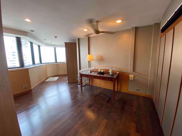 รูปภาพ 3 ห้องนอน Condo ในโครงการ President Park Sukhumvit 24 Khlongtan Sub District C015786