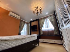 Picture of 1 bed Condo in Metro Sky Ratchada Din Daeng District C015834