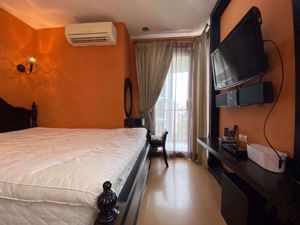 Picture of 1 bed Condo in Metro Sky Ratchada Din Daeng District C015834