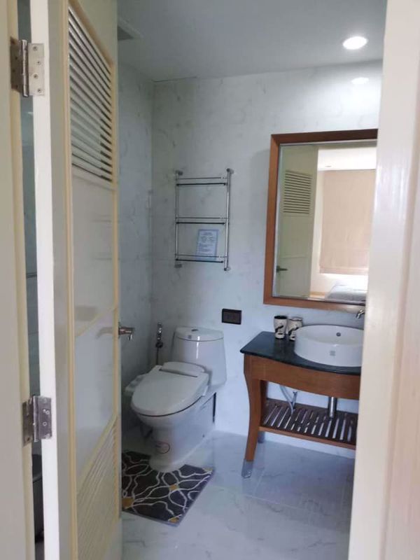 รูปภาพ 2 ห้องนอน Condo ในโครงการ The Bangkok Sukhumvit 61 Khlong Tan Nuea Sub District C015883