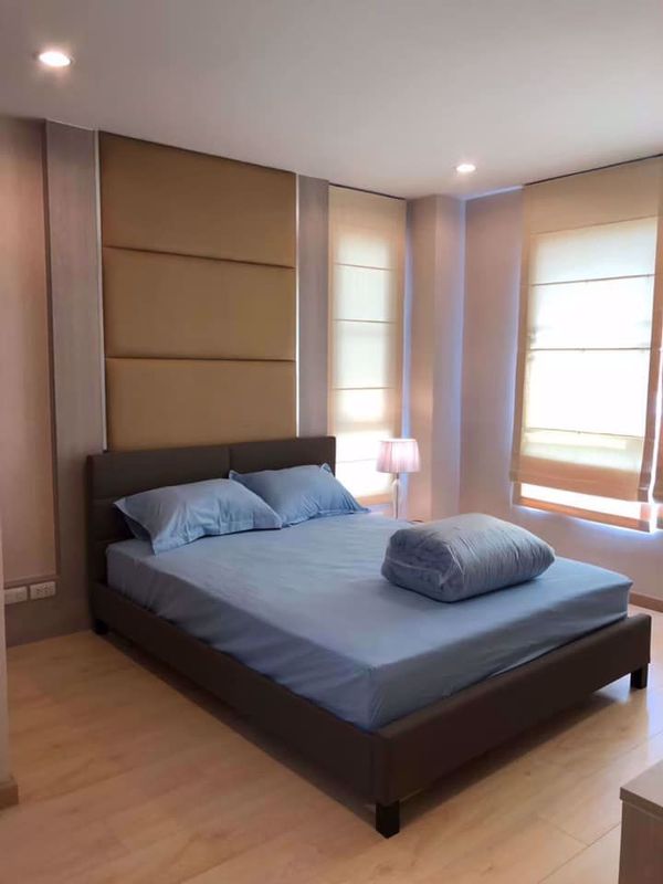 รูปภาพ 2 ห้องนอน Condo ในโครงการ The Bangkok Sukhumvit 61 Khlong Tan Nuea Sub District C015883