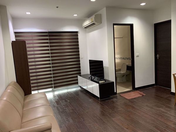 Picture of 1 bed Condo in Ideo Q Phayathai Thungphayathai Sub District C015920