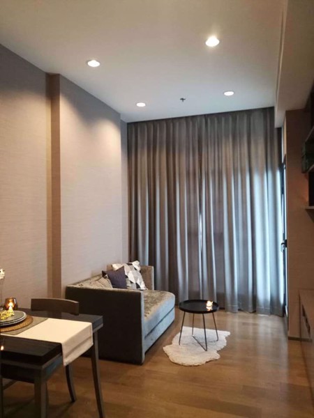 รูปภาพ 1 ห้องนอน Condo ในโครงการ The Diplomat Sathorn Silom Sub District C015938