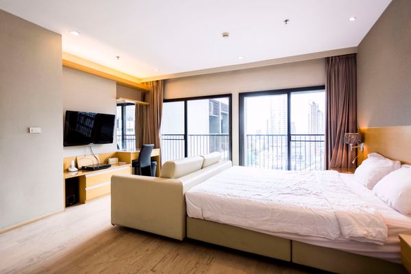 รูปภาพ Studio ห้องนอน Condo ในโครงการ Noble Remix Khlongtan Sub District C015943