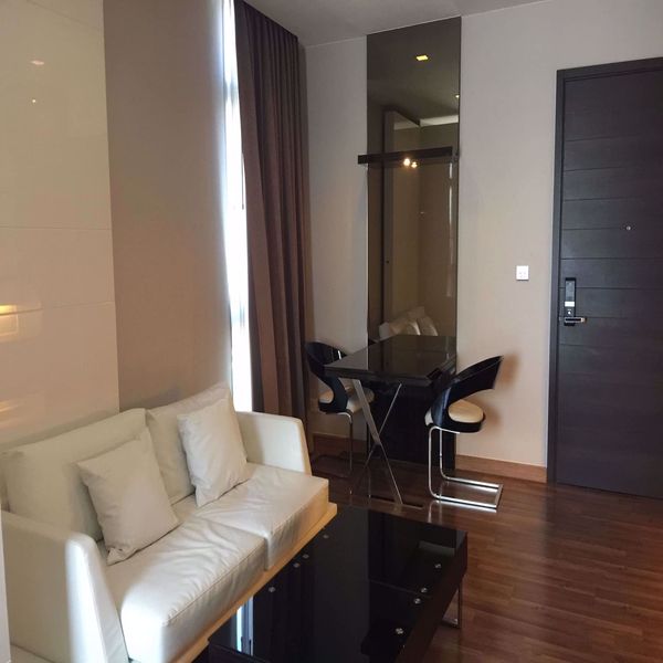 Picture of 1 bed Condo in Ivy Ampio Huai Khwang Sub District C015961