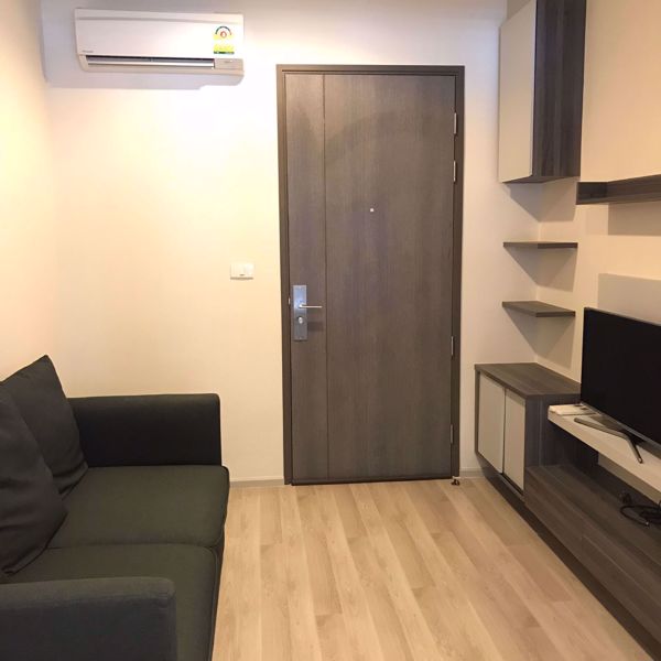 Picture of 1 bed Condo in Centric Ratchada - Huai Khwang Samsennok Sub District C015963