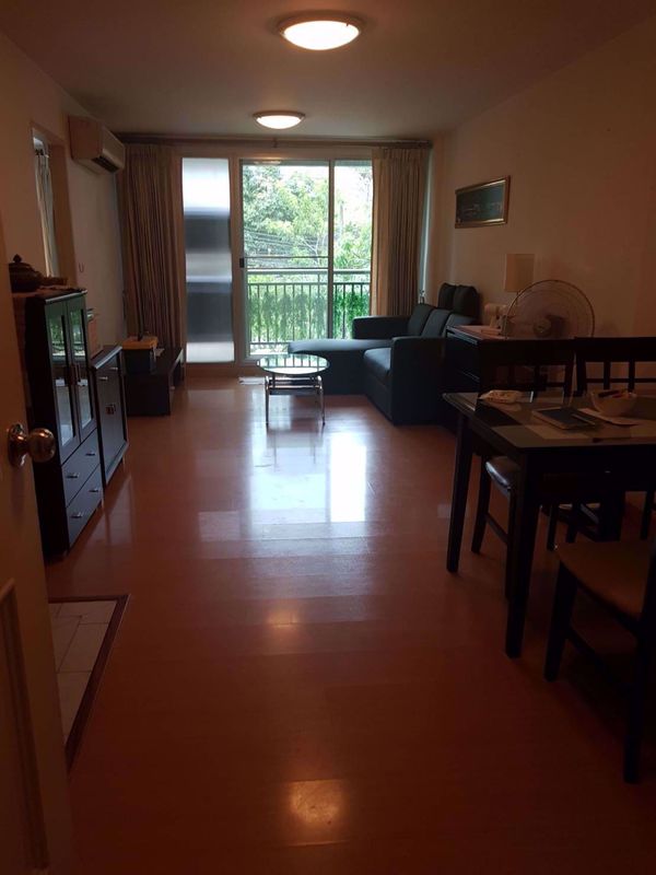 Picture of 1 bed Condo in Plus 67 Phrakhanongnuea Sub District C015966