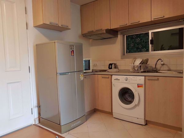 Picture of 1 bed Condo in Plus 67 Phrakhanongnuea Sub District C015966