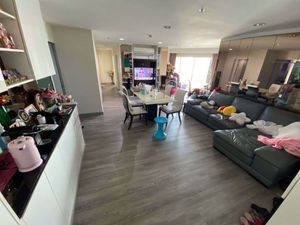 รูปภาพ 3 ห้องนอน Condo ในโครงการ Belle Grand Rama 9 Huai Khwang Sub District C015998