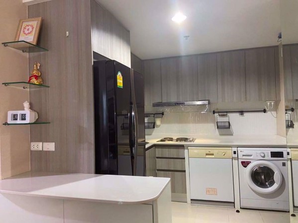 รูปภาพ 2 ห้องนอน Condo ในโครงการ Belle Grand Rama 9 Huai Khwang Sub District C016002