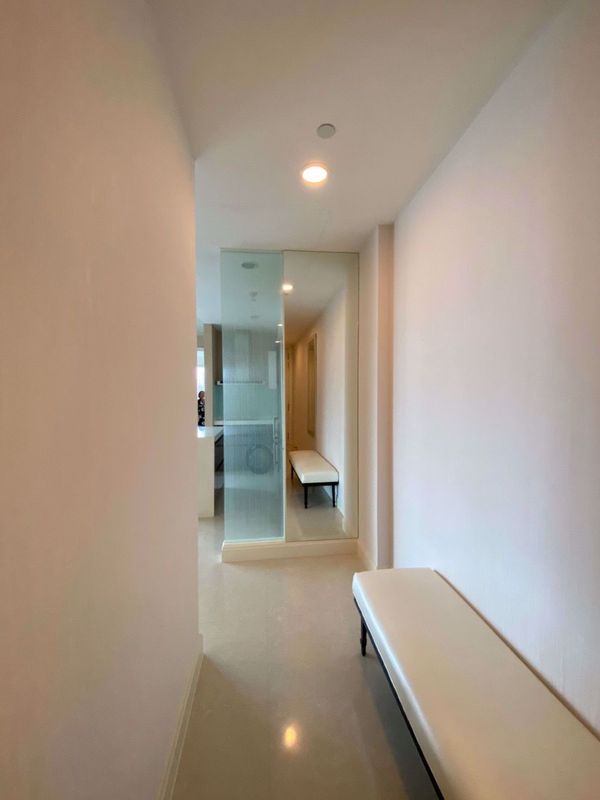 Picture of 2 bed Condo in Q Langsuan Lumphini Sub District C016024