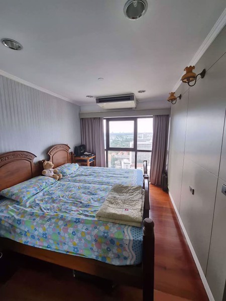 Picture of 2 bed Condo in Sathorn Gardens Thungmahamek Sub District C016045