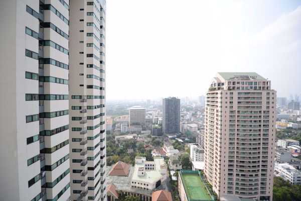 รูปภาพ 2 ห้องนอน Condo ในโครงการ Sathorn Gardens Thungmahamek Sub District C016053