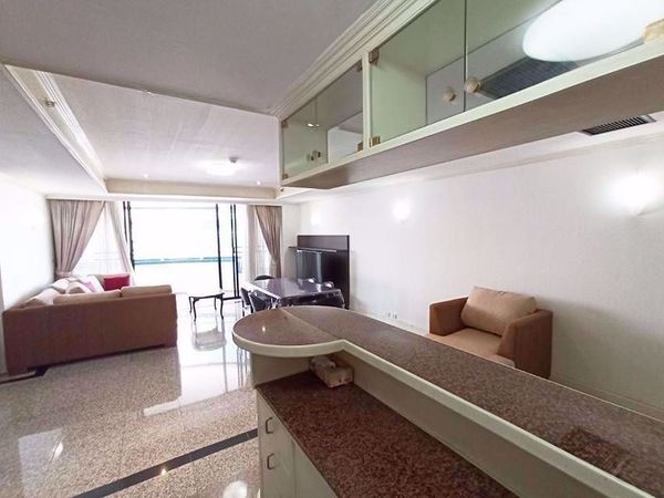 Picture of 2 bed Condo in Las Colinas Khlong Toei Nuea Sub District C016057