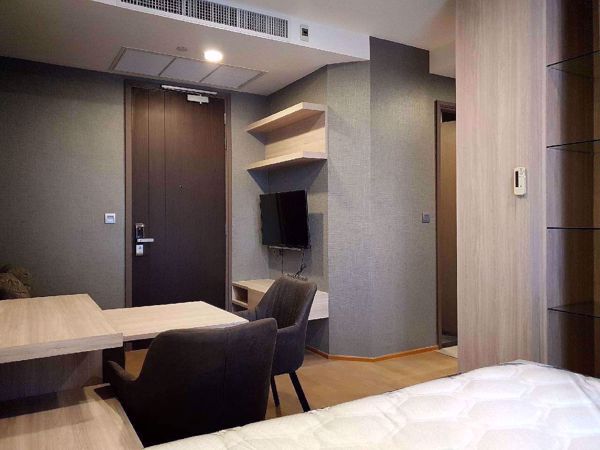 Picture of Studio bed Condo in Ashton Chula - Silom Mahaphruettharam Sub District C016123