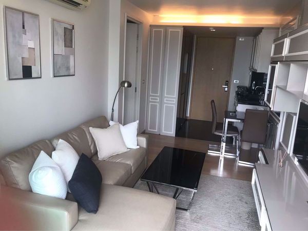 Picture of 1 bed Condo in Via 49 Khlong Tan Nuea Sub District C016125