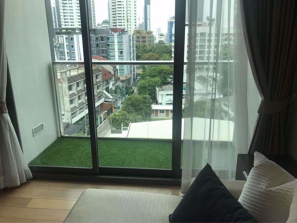 Picture of 1 bed Condo in Via 49 Khlong Tan Nuea Sub District C016125