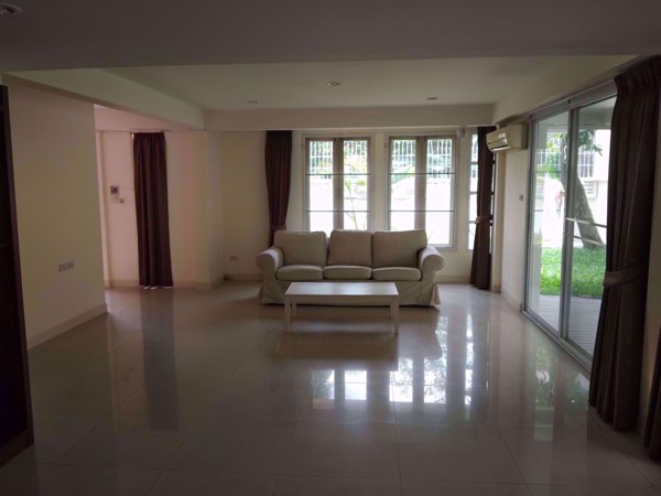 Picture of 3 bed House  Khlong Tan Nuea Sub District H016132